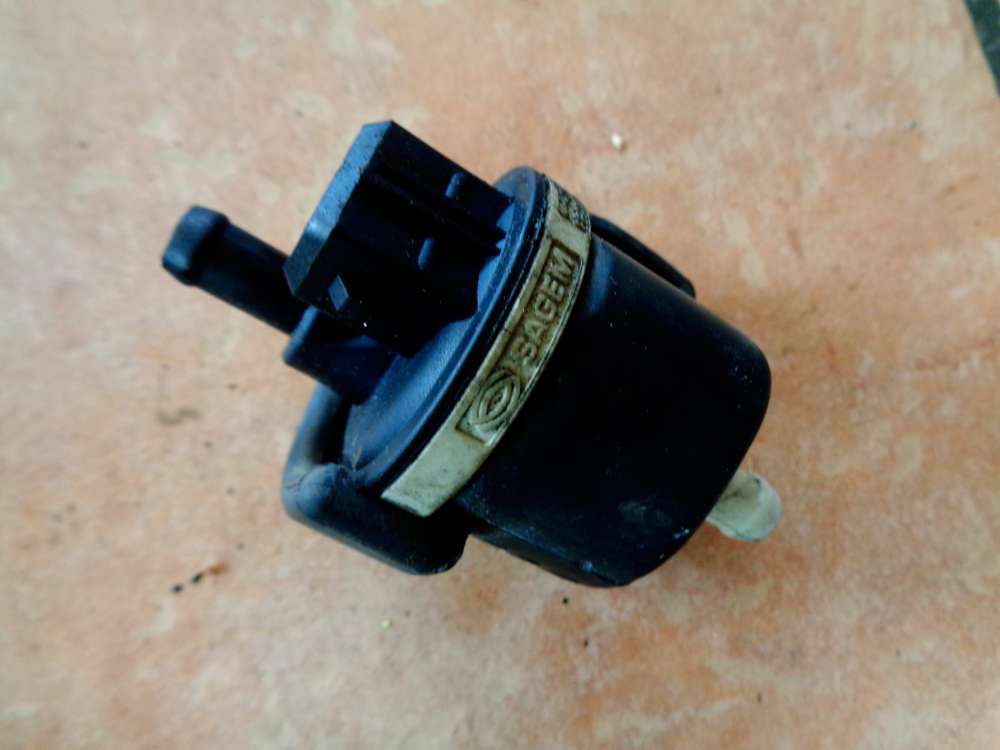 VW Passat Magnetventil 058133459