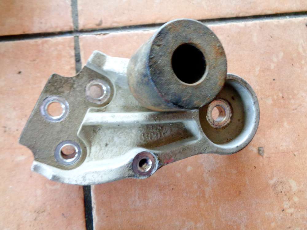 Hyundai Accent MC Halter Motorhalter