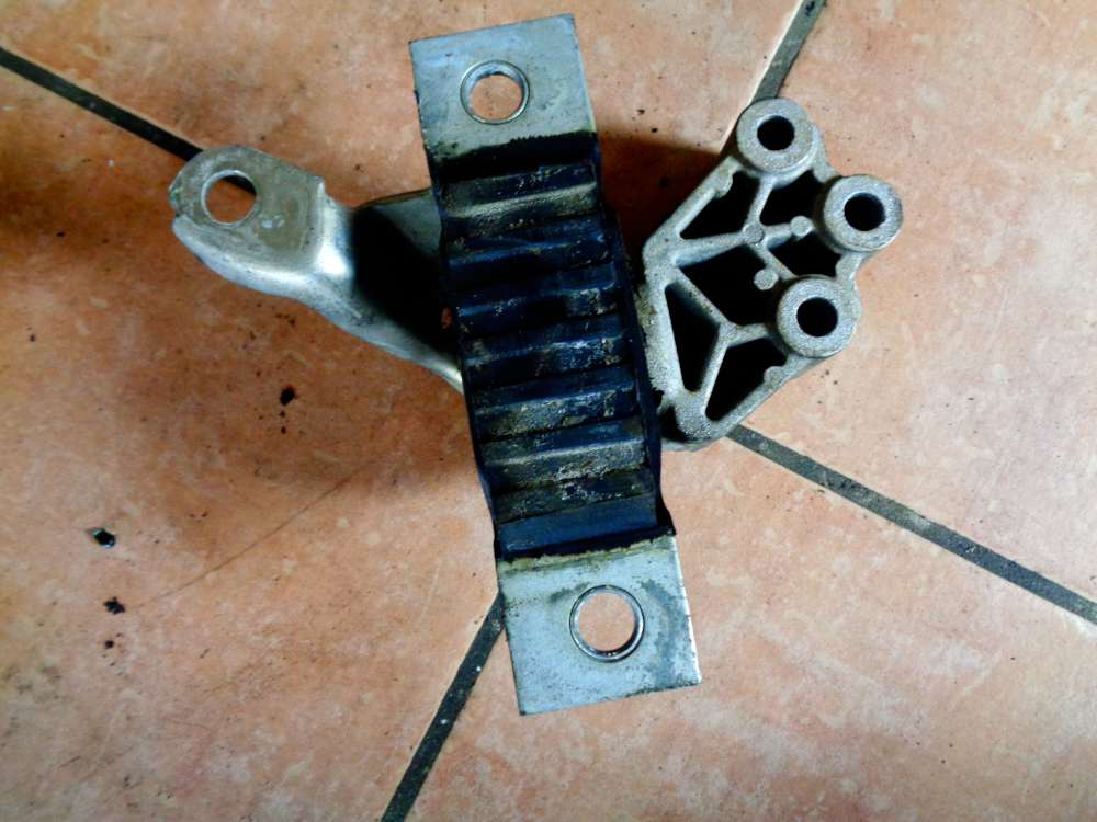 Fiat Panda 169 Bj:07 1,2L Motorhalter Motorlager 46800409