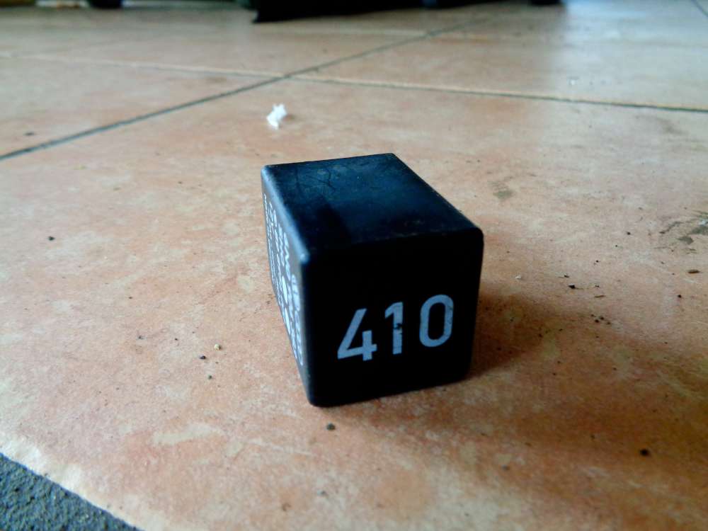 Seat Arosa 6H Bj:2000 Relay Relais 410 Benzinpumpe Kraftstoffpumpe 6N0906383