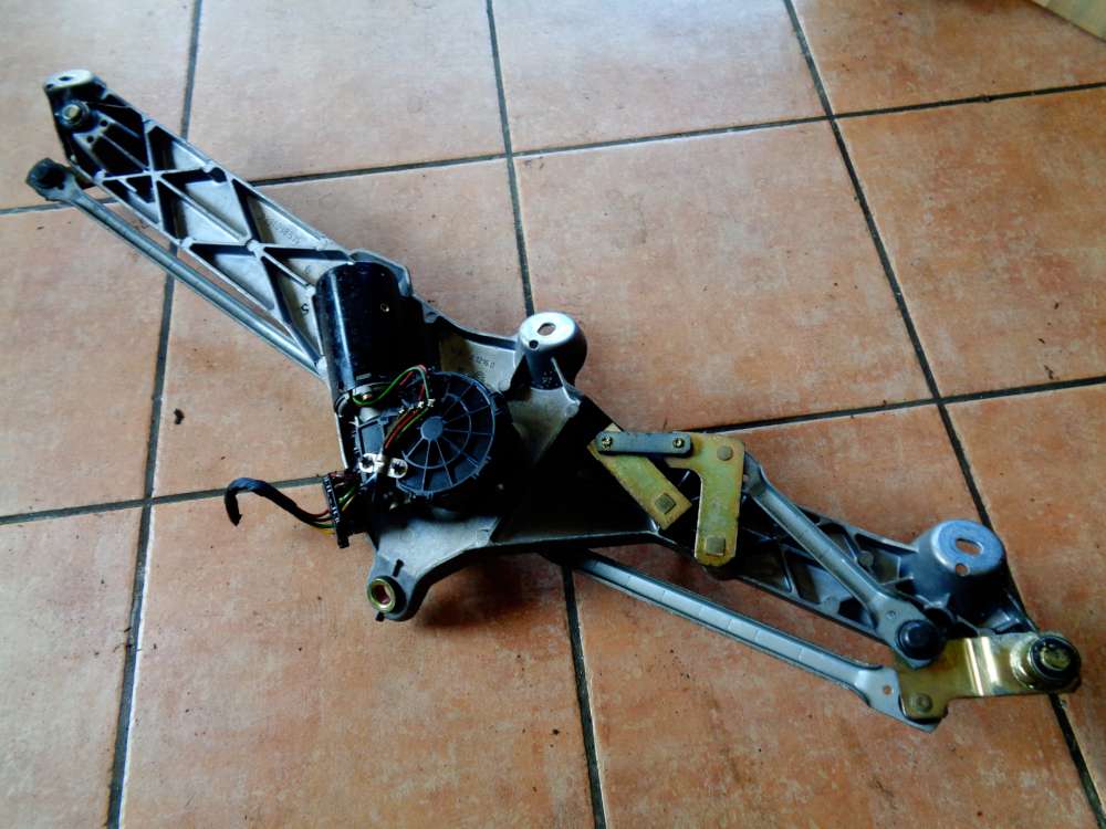 Mercedes Benz S-Klasse W220 Bj:03 Scheibenwischer Motor mit Gestänge 0390241435 Wischermotor