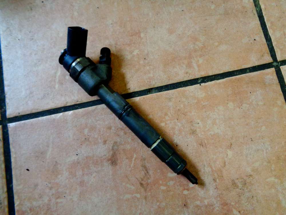 Mercedes W169 A-Klasse A180 Bj:05 Einspritzdüse Düse A6400700787