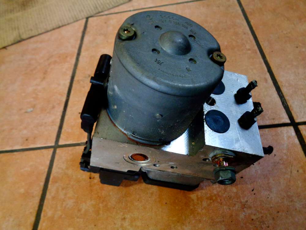 Audi A6 4B Bj:1998 Hydraulikblock Steuerger?t 0265220411 8E0614111C