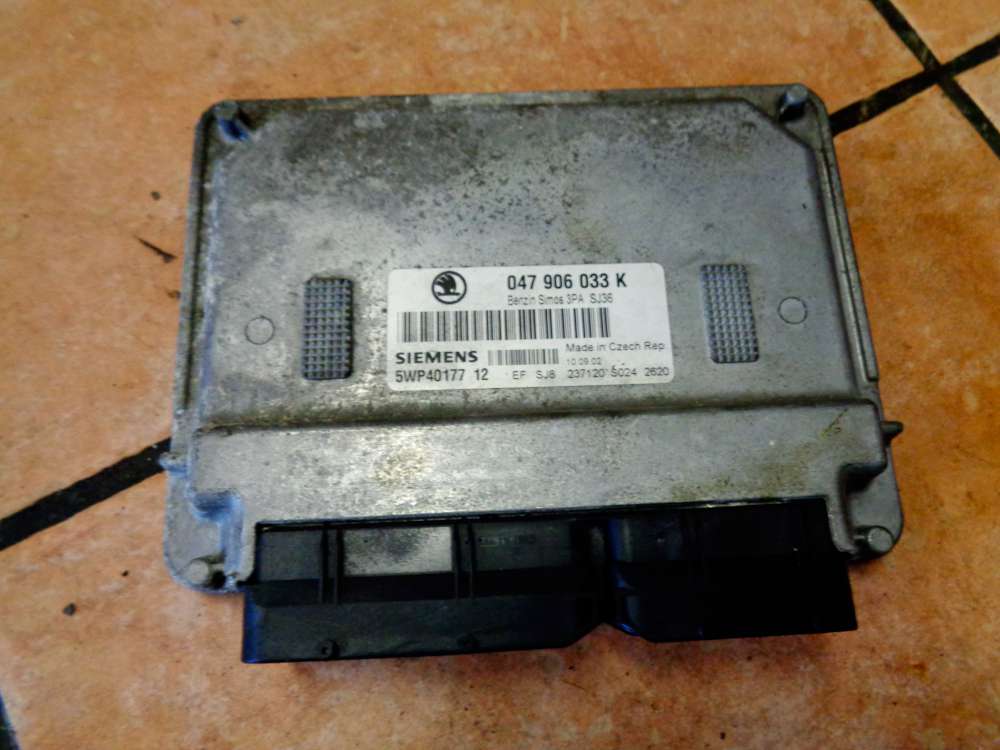Skoda Fabia 6Y2 Bj:2003 Steuerger?t Motor Motorsteuerger?t 047906033K