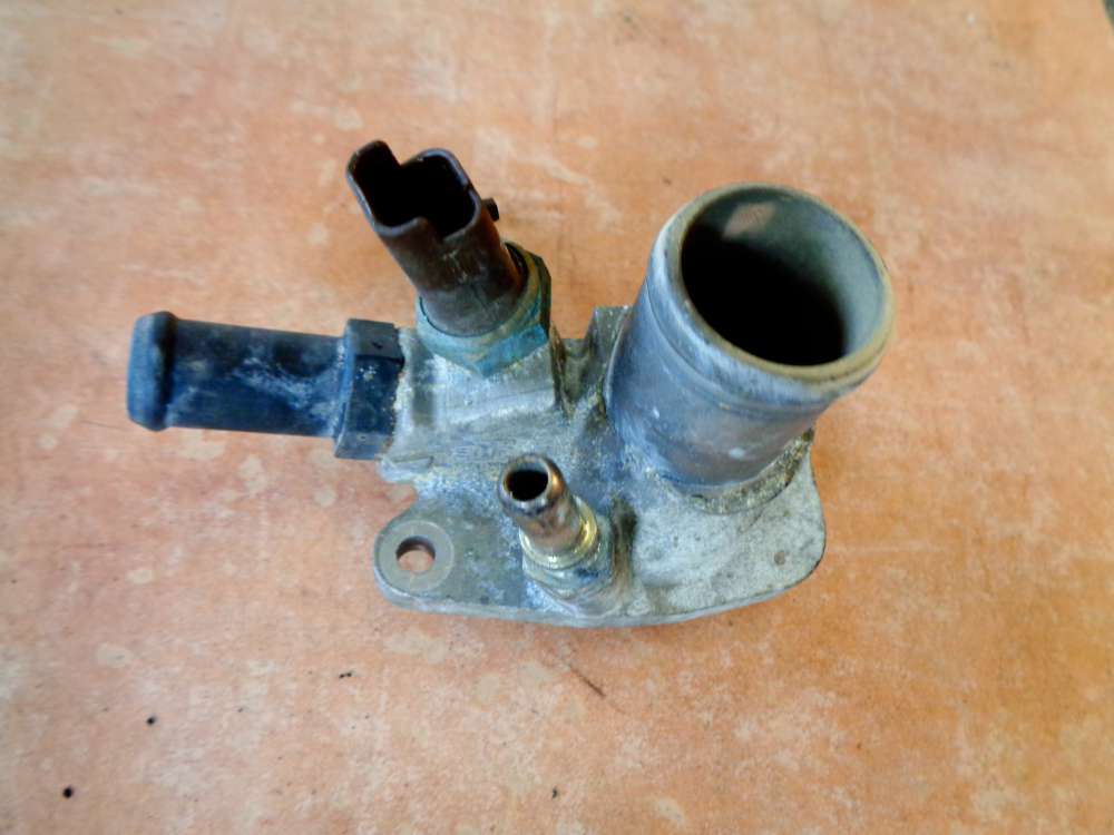 Fiat Punto 199 Bj:2008 1.2L Thermostat Flansch