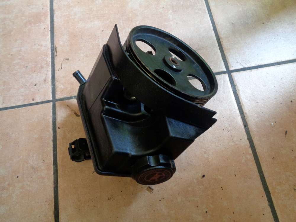 Peugeot 206 1,4L Servopumpe Servo 9631411580