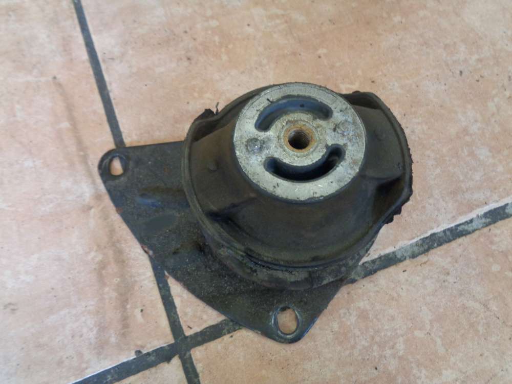 VW Lupo 6X Bj:1998 Motorhalter halter