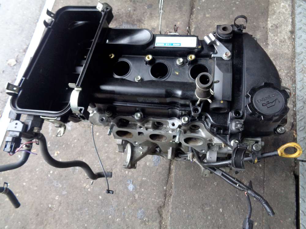 Peugeot 107 1,0L Bj:2009 Motor 1KR-B52 93822KM 11210-00010