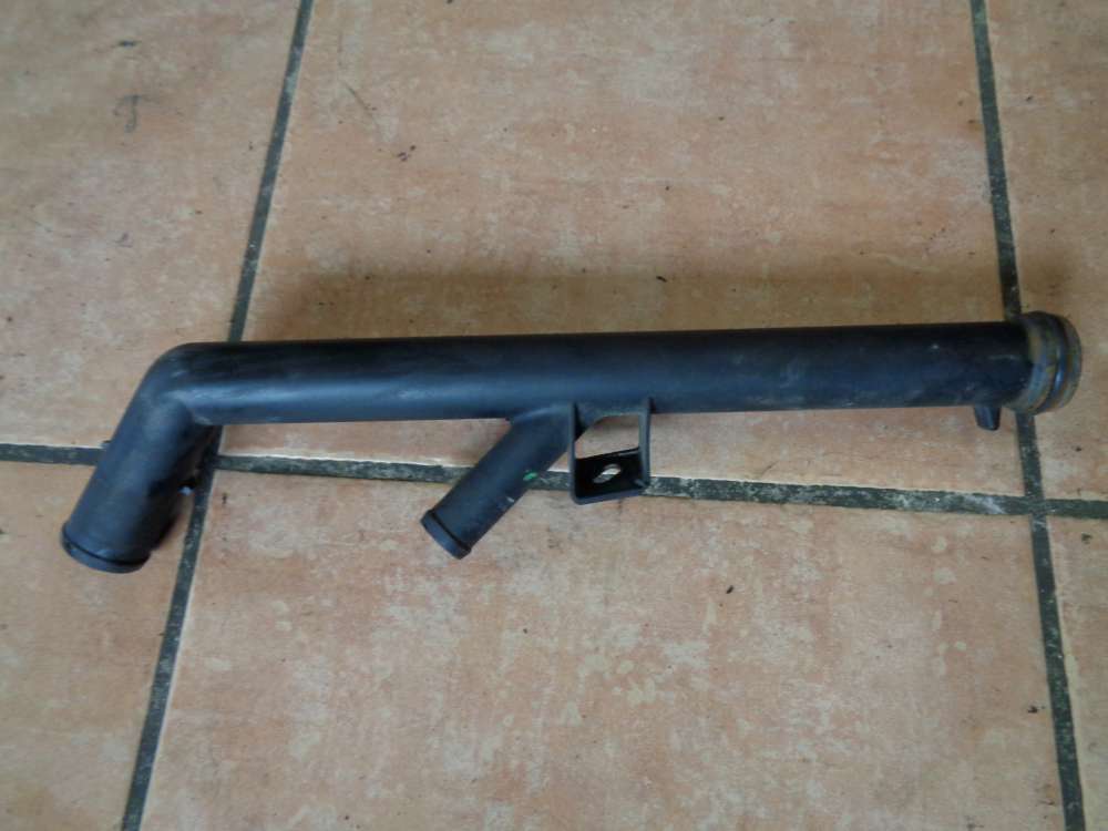 Renault Clio 3 Kühlwasserleitung Kühlwasserrohr 8200134513