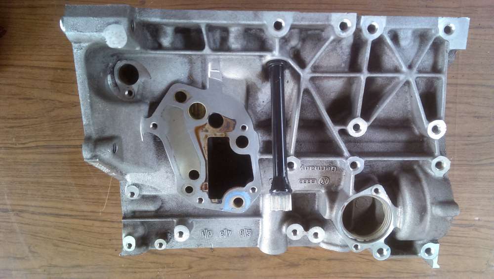 Audi A4 8E B6 B7 VW Passat 3BG 2.0 20V Motor Motorblock ALT 96KW 130Ps
