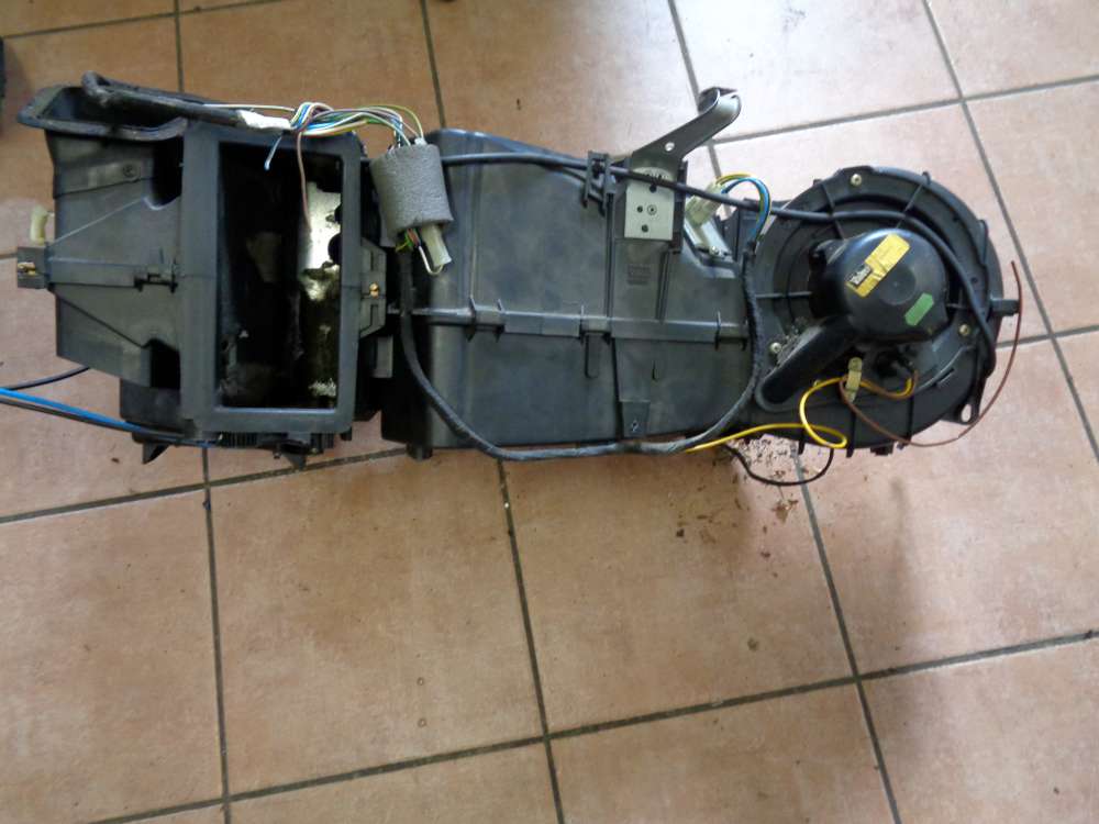 VW Passat 35I Heizungskasten Gebläsekasten H12835676 357820021