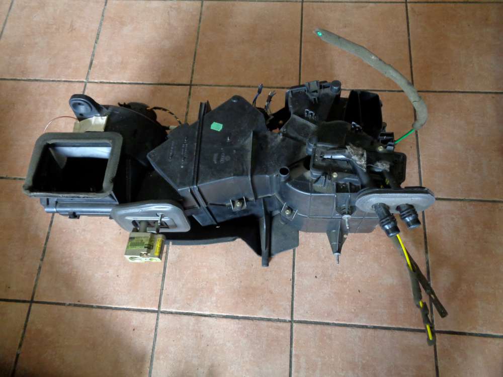 Seat Leon 1M Heizungskasten Gebläsekasten Klimakasten 1M1820003S