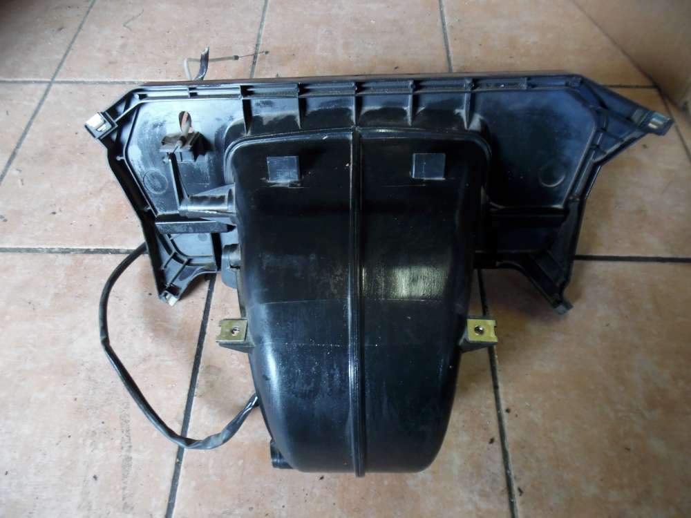 Mercedes-Benz 190E W201 Gebläselüfterkasten Heizungskasten 2018300508