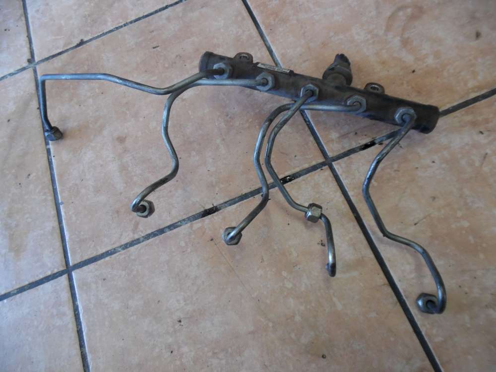 Ford S-Max Einspritzleiste Düsenstock Einspritzanlage 9681649580