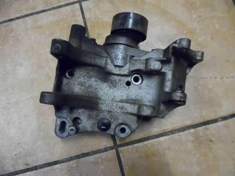 Peugeot 206 Cabrio Bj:2003 Halter Lichtmaschine Riemenspanner 9649103280
