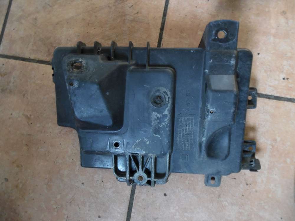 Opel Zafira B Batteriekasten Batterie 13165712