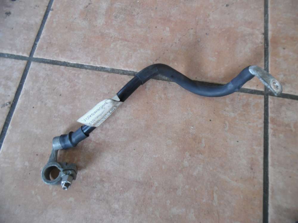 VW Golf VI Batterie Minusklemme 1T0971235A