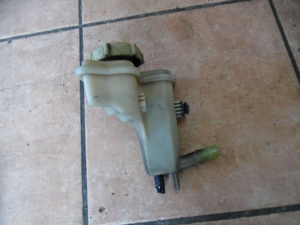 Ford Fiesta V Servoölbehälter Ausgleichsbehälter 2S6C3531BCC