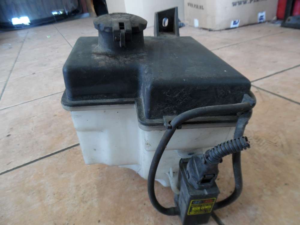 Hyundai Getz Wischwasserbehälter mit Pumpe 98610-1C000 98510-1C100