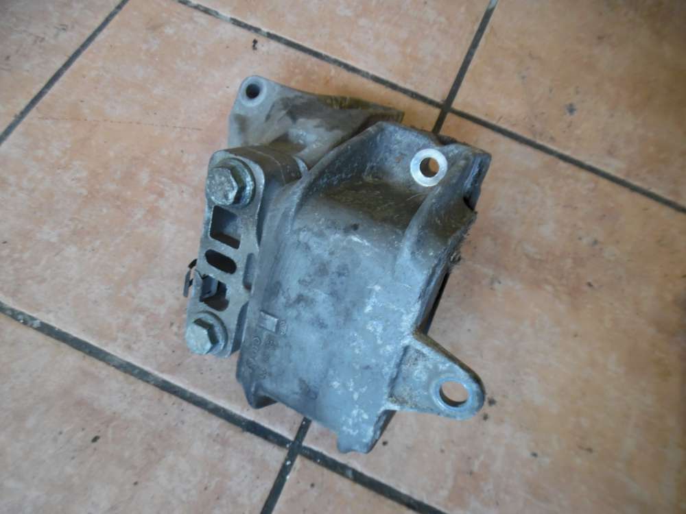 VW Golf 4 Motorhalter Motorlagerung 1J0199555