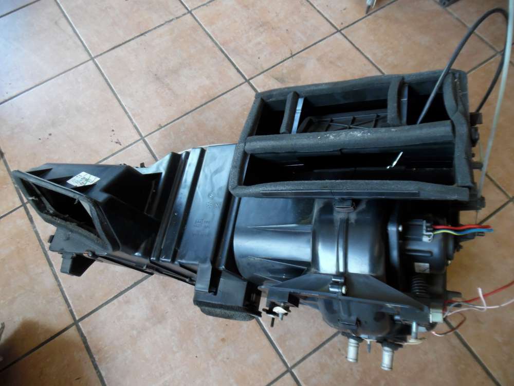 Opel Agila A Heizungskasten Gehäuse Heizung 9212440LZ