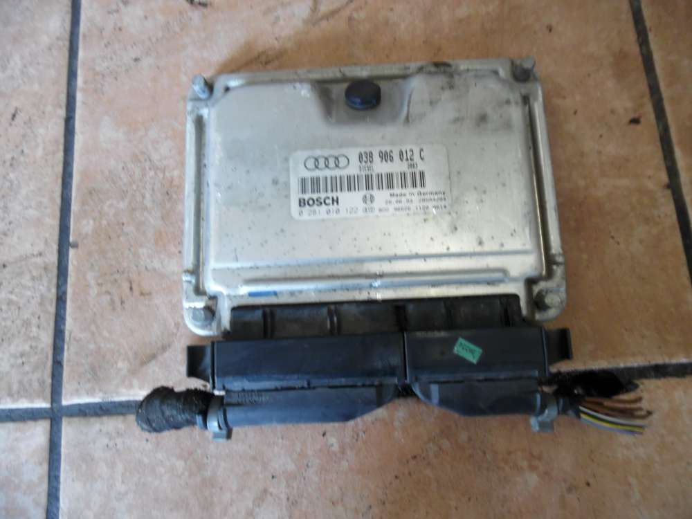 Audi A3 8L Motorsteuergerät Steuergerät 038906012C