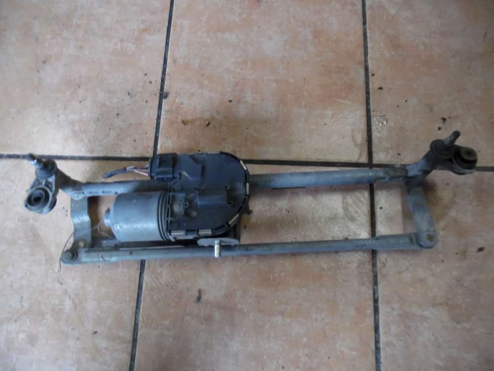 VW Golf V Wischermotor Wischergestänge Vorne 1K1955119B