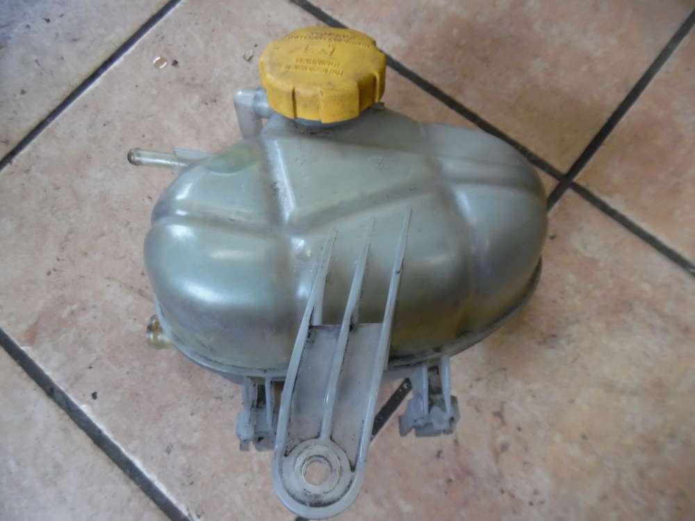 Opel Corsa D Ausgleichbehälter Kühlwasser 460029937