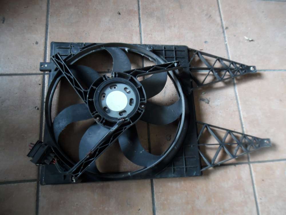 VW Fox 5Z Kühlerlüfter Elektromotor 6Q0121207 6Q0959455