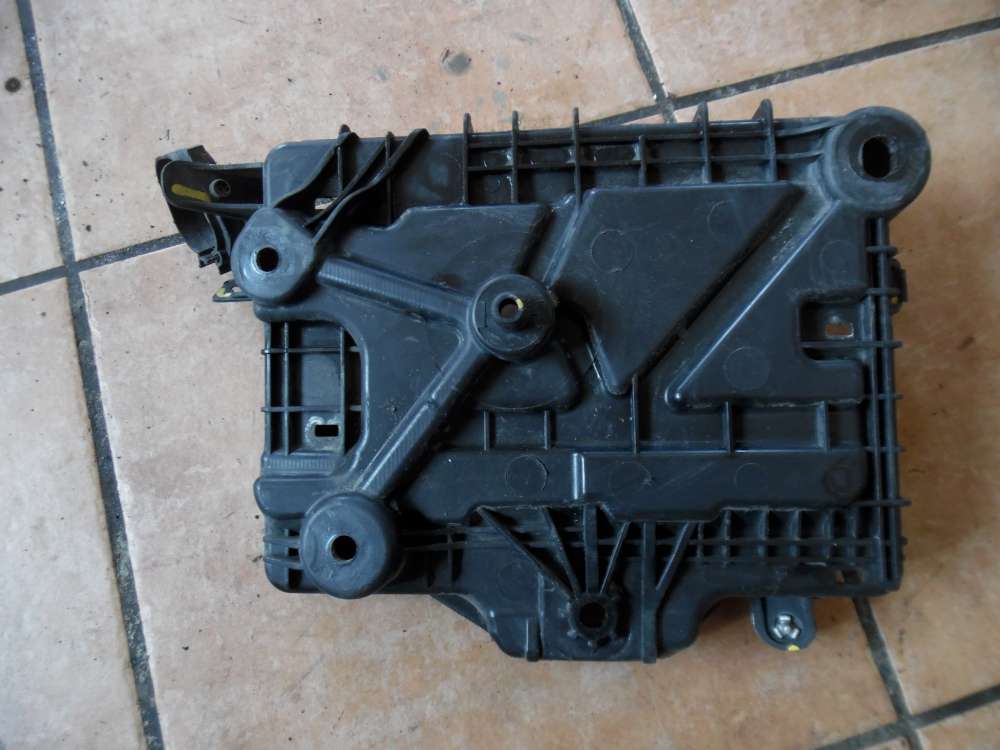 Fiat Punto 199 Batteriekasten Batterie Kasten 55702622