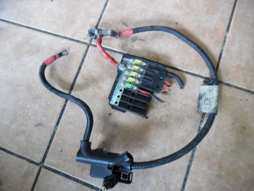 Ford Fiesta V Sicherungsträger Batterie mit Massekabel 4S6T-14300 / 5607001460