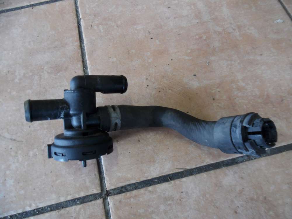 Opel Zafira A Kühlmittelregelventil mit Schlauch 90566947