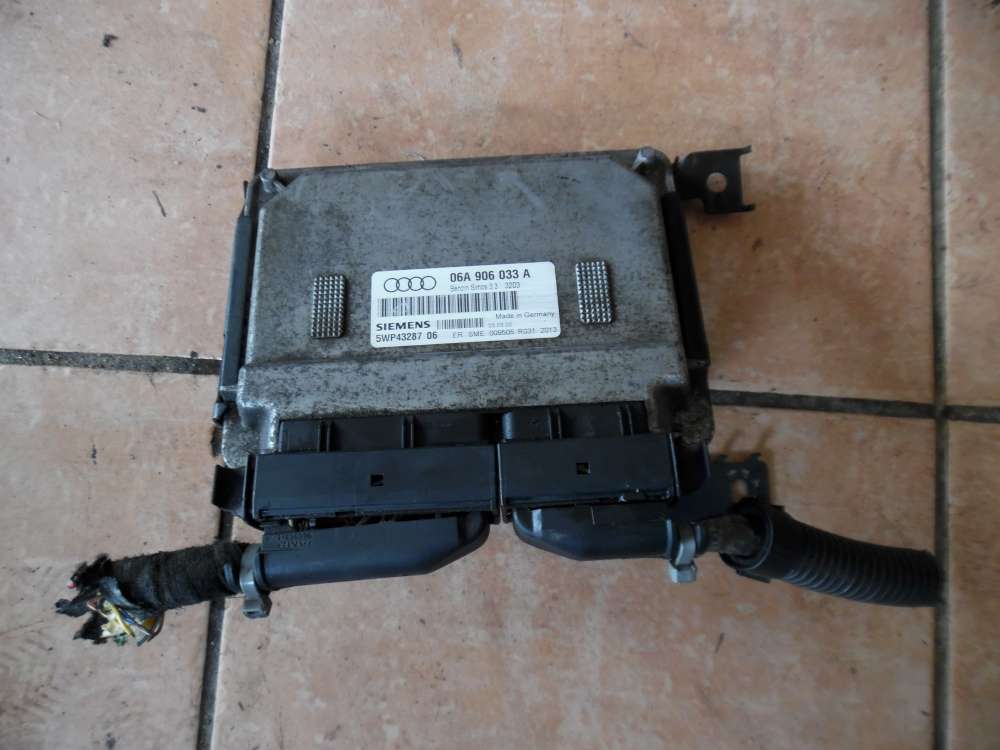 Audi A3 8L Motorsteuerger?t Steuerger?t 06A906033A SIEMENS 5WP43287