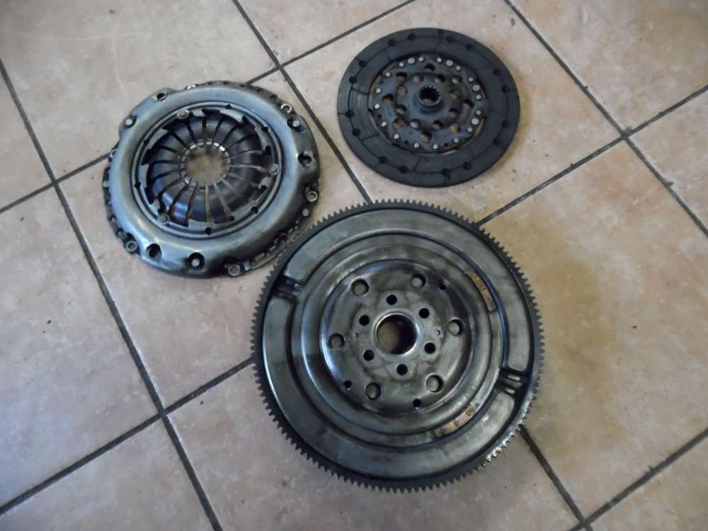 Opel Signum Vectra C Kupplungssatz Schwungrad 9223223