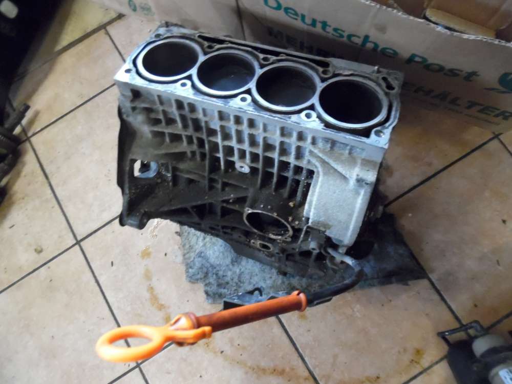 Skoda Fabia 6Y 1,4L Motor Zylinderblock 030103019B