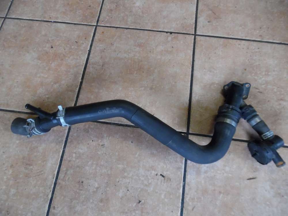 Opel Omega B Anschlußstutzen Kühlmittelregelventil Schlauch 2247744 9266905 90457649