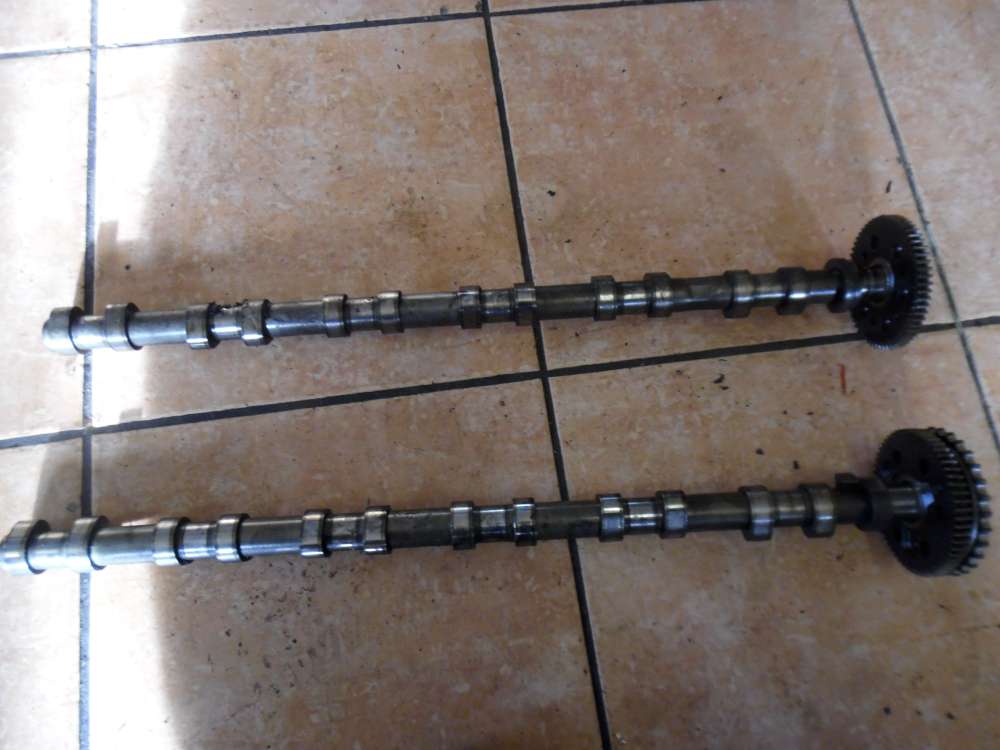 BMW 5-er E61 E60 530d Nockenwellen 7791579 / 7791580