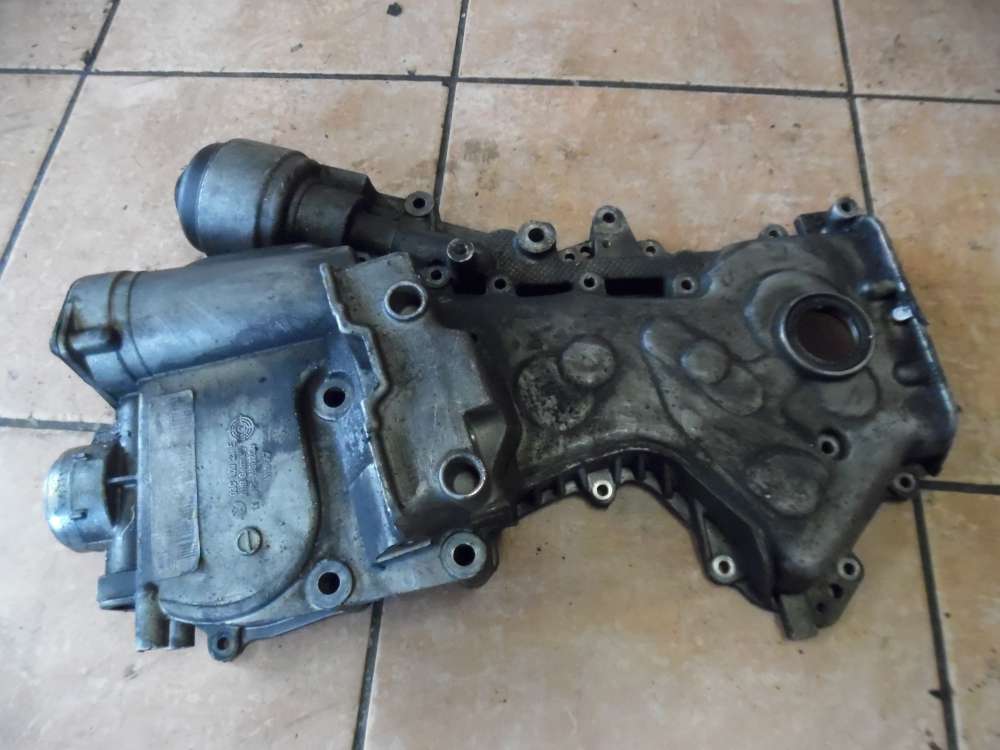 VW Golf Polo Audi Seat 1,4 Stirndeckel Motor 03C109211