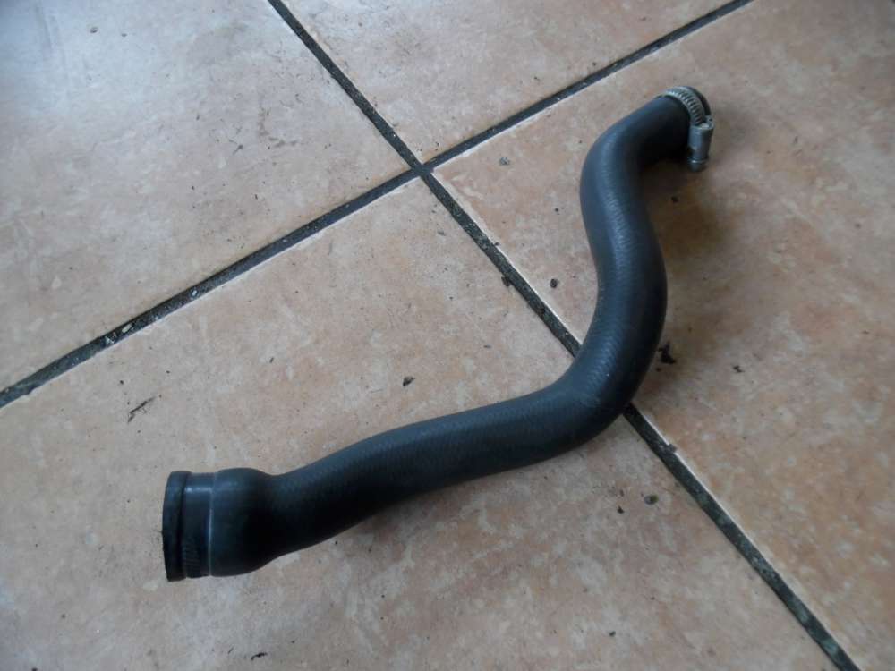 Ford Fiesta MK5 Kühlwasserschläuch Schlauch