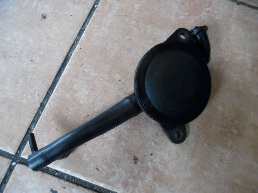 Mercedes E-Klasse W124 Entlüftung Ventildeckel A6060100091