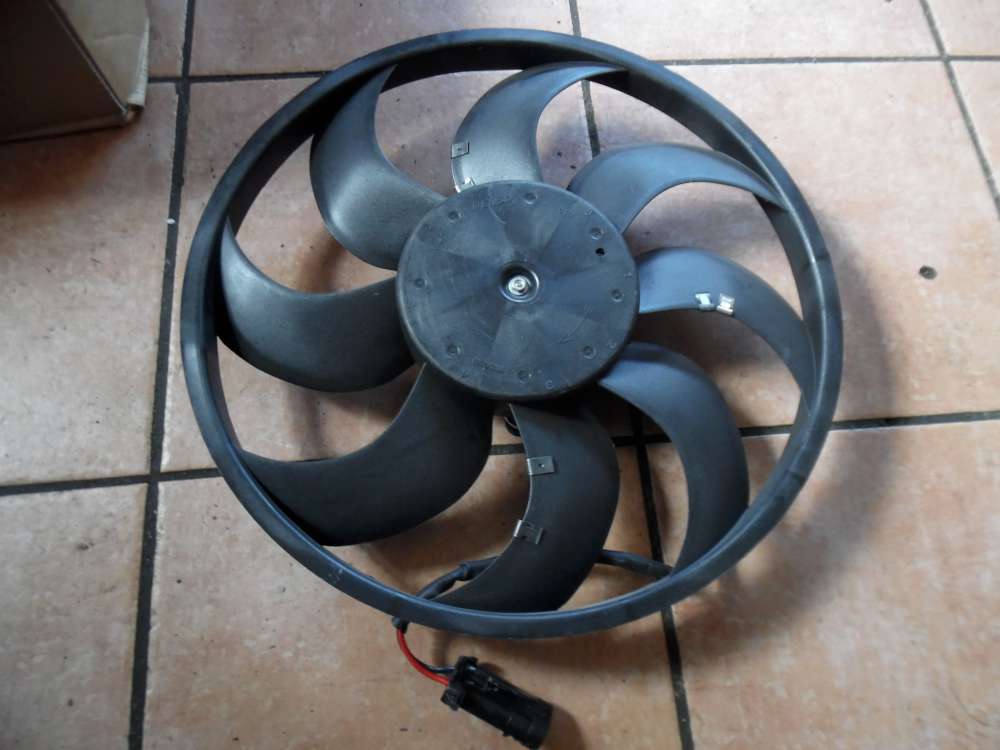 Fiat 500 Lüftermotor Kühlerlüfter 899242100 5663-9.042A