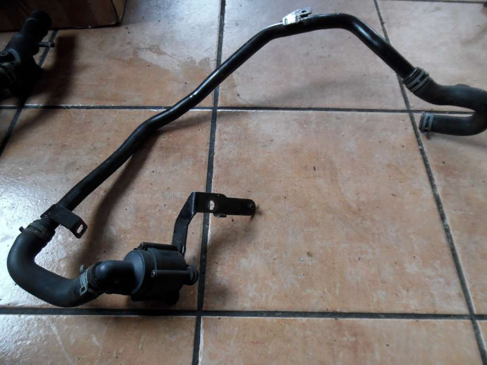 VW Tiguan 2,0 TDI Elektrische Zusatzwasserpumpe 5N0965561