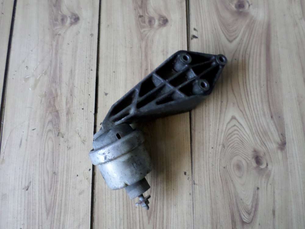 Opel Vectra B Motorhalter vorne seitlich 90492967 Bj.1998 Original