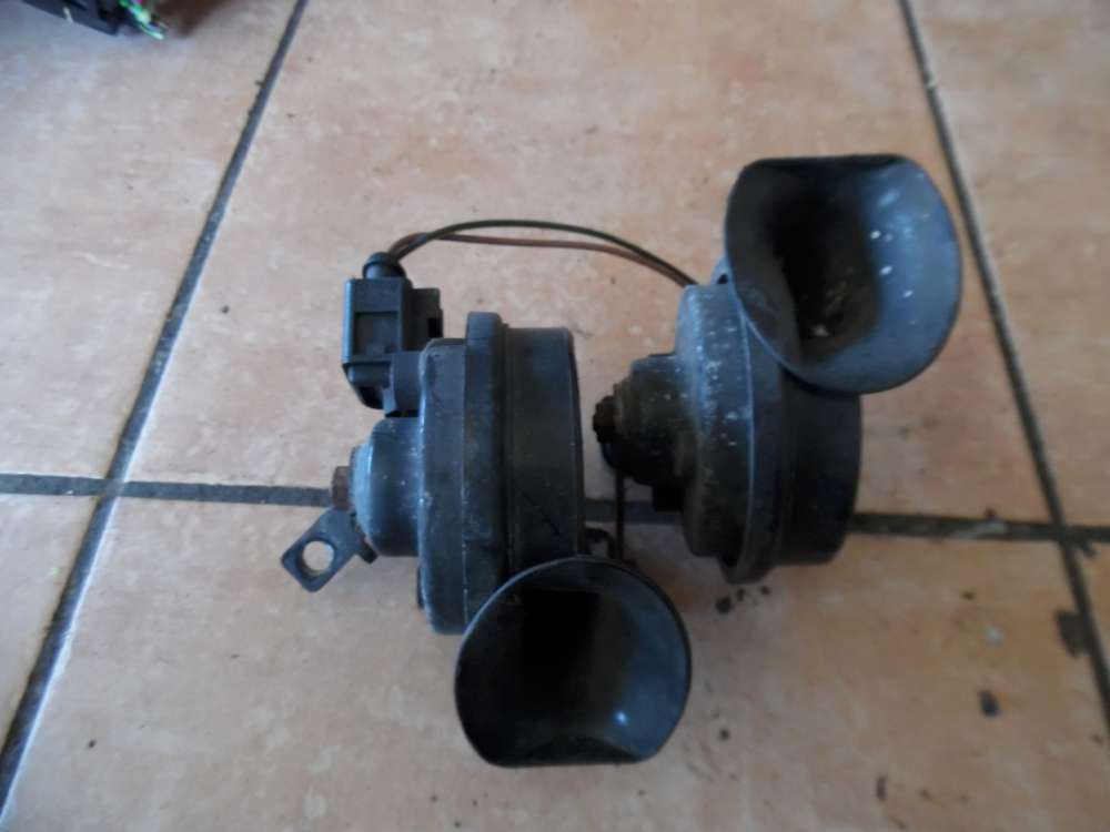 VW Polo 9N Singnalhorn Hupe 6Q0951223