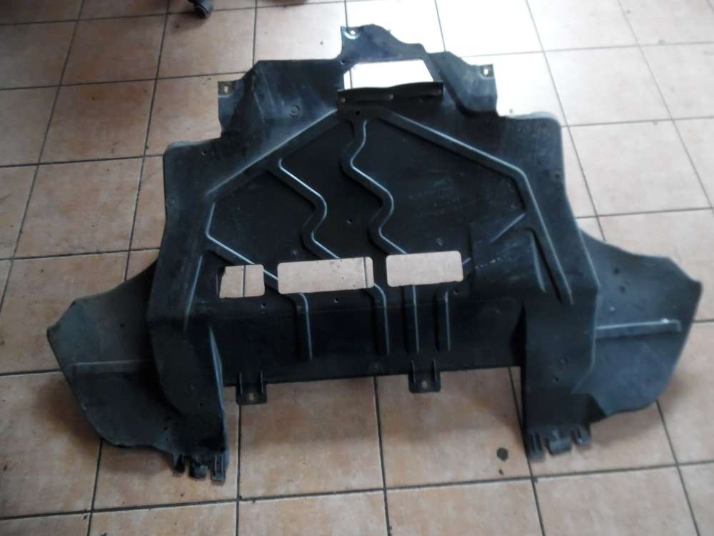 Ford Focus I Motorabdeckung Unterfahrschutz 2M51A6P013