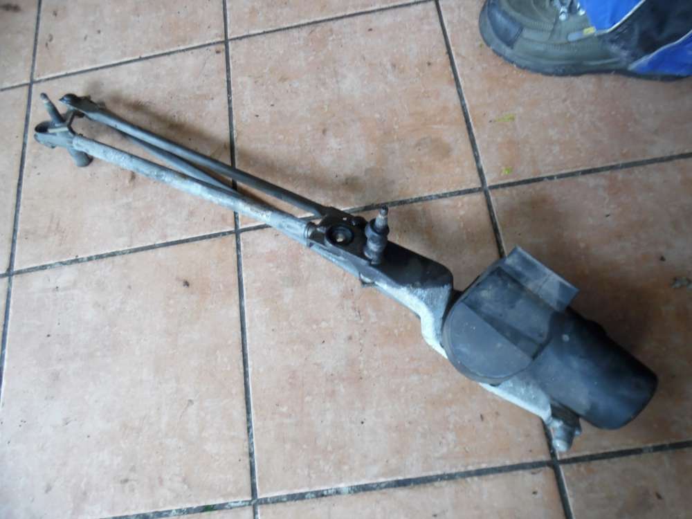 Ford Focus I Wischermotor Vorne XS4117504AH