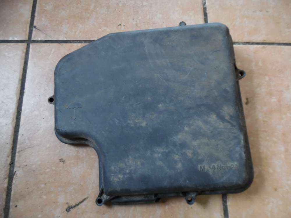 VW Passat 3B Abdeckung Deckel Motorsteuerger?t 8D1907613