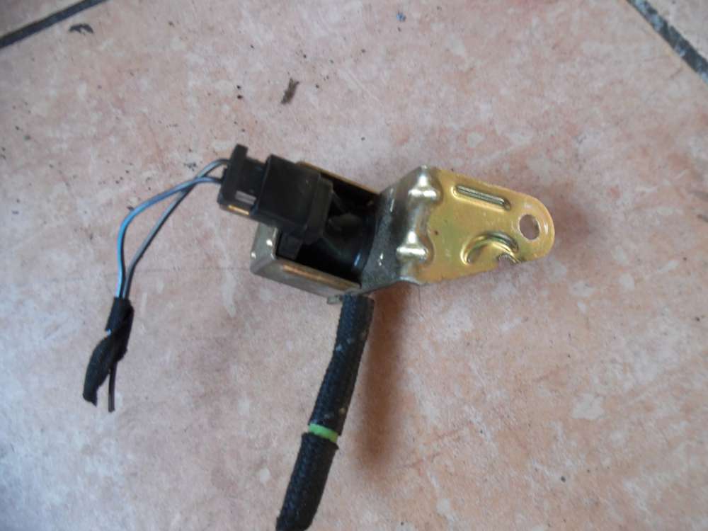 Audi A4 5B Magnetventil Ventil 437906283A