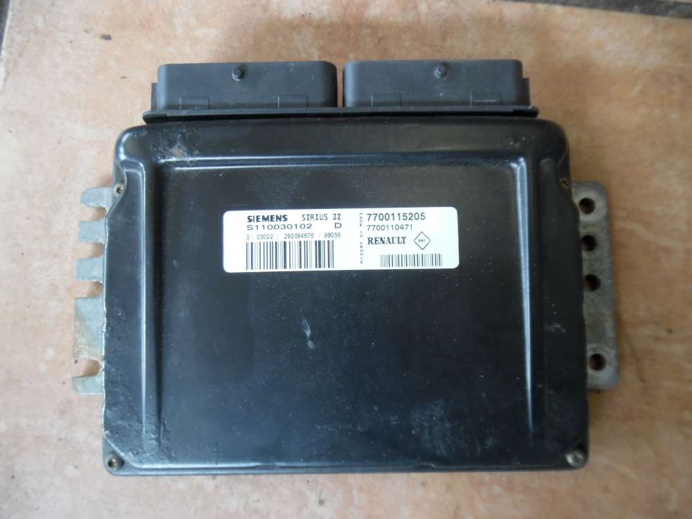 Renault Twingo C06 Motorsteuergerät Steuergerät 7700115205 Simens S110030102