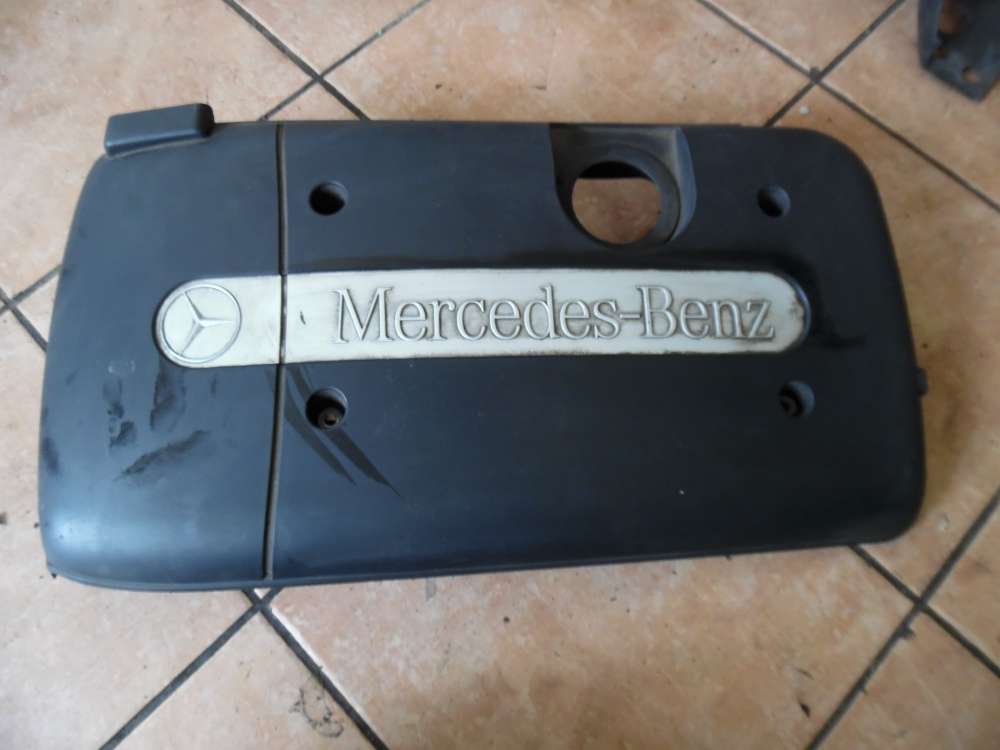 Mercedes C-Klasse W203 Abdeckung Motorabdeckung A6110101067
